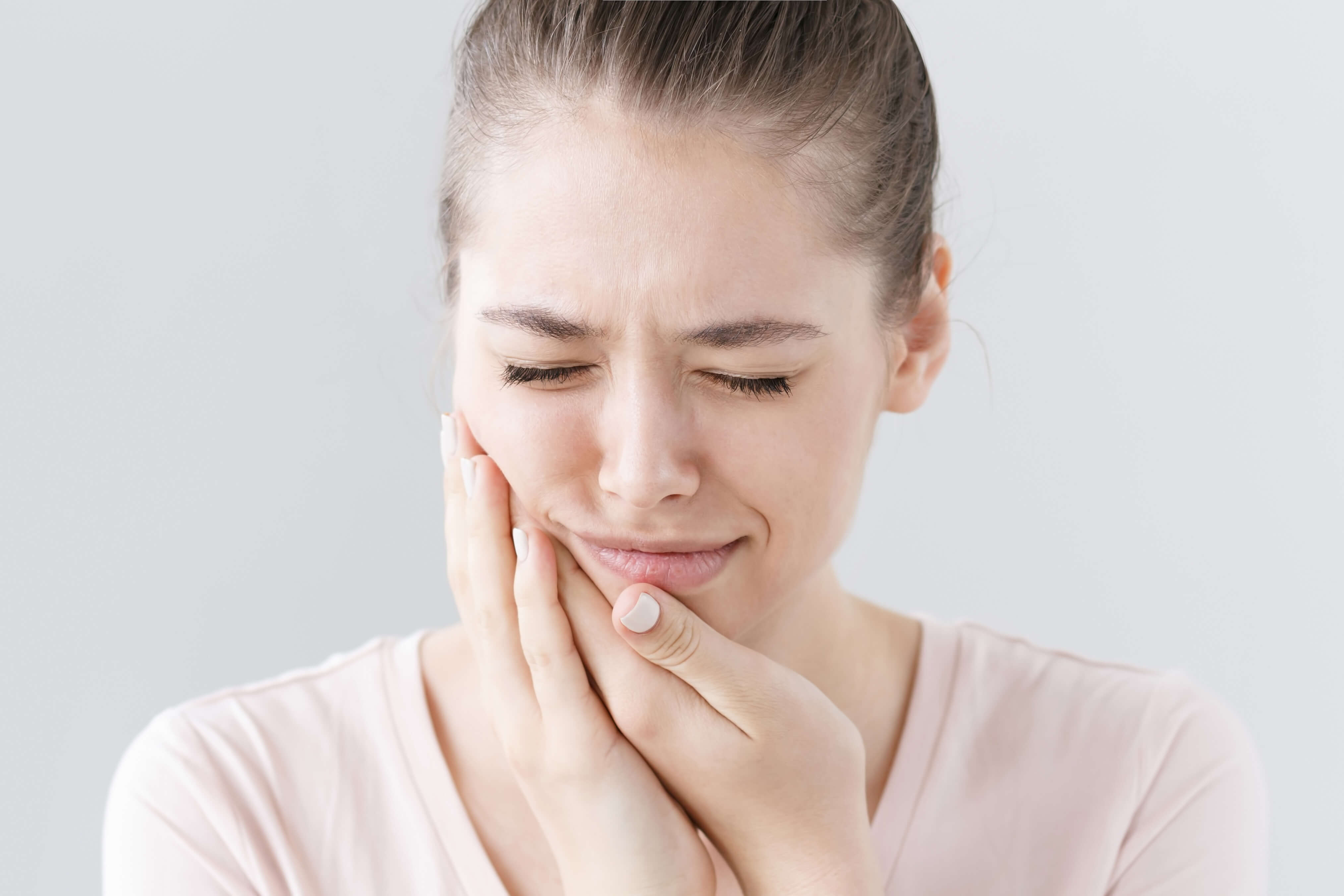 3 formas de curar un trastorno de la ATM con ejercicios para la mandíbula